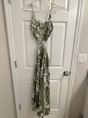 Reformation Green & White Linen Floral Maxi Dress